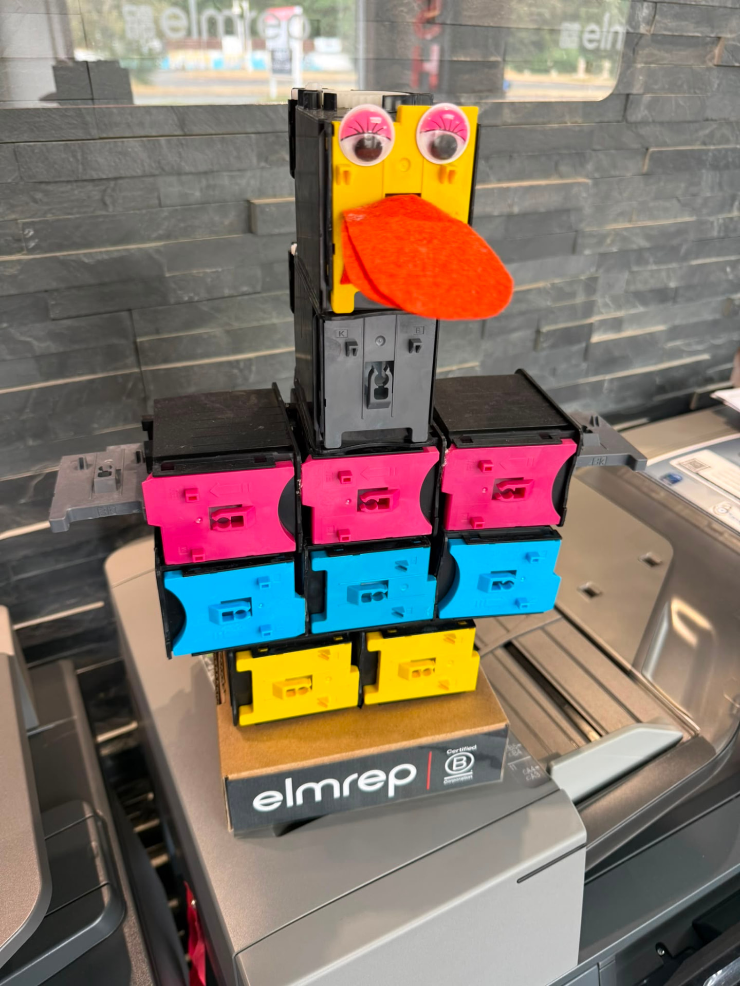 Toner, decorated duck by Elmrep